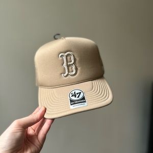 NWT Boston Red Sox Trucker Hat - Tan
